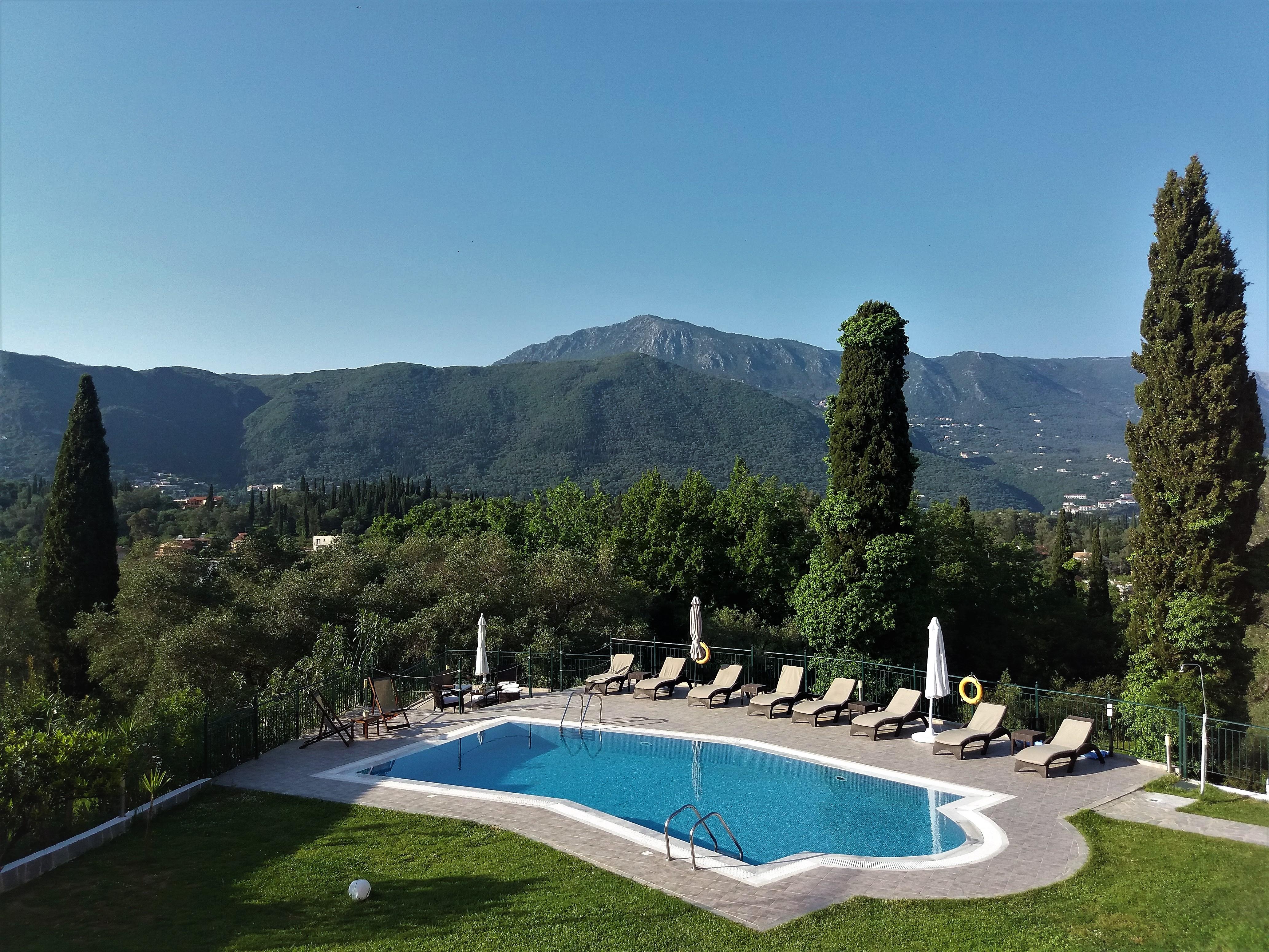 Ziogas Luxury Apartment Dassia (Corfu)